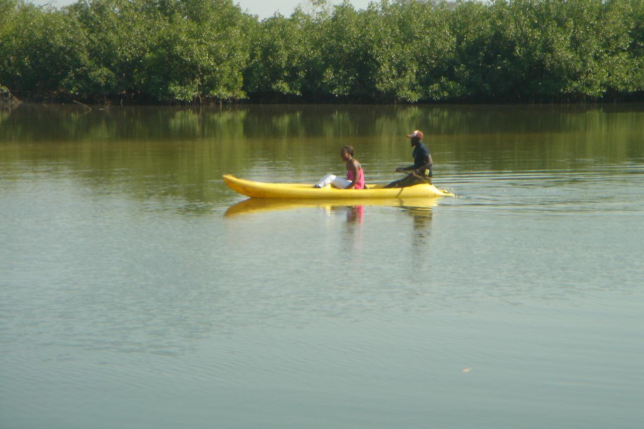 Centre Touristique Et Culturel Casamance Guest House Diakene Ouolof ภายนอก รูปภาพ