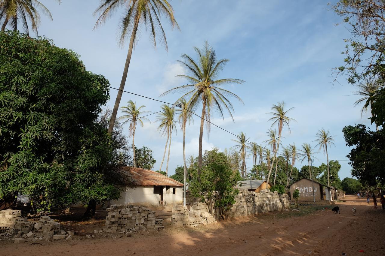 Centre Touristique Et Culturel Casamance Guest House Diakene Ouolof ภายนอก รูปภาพ