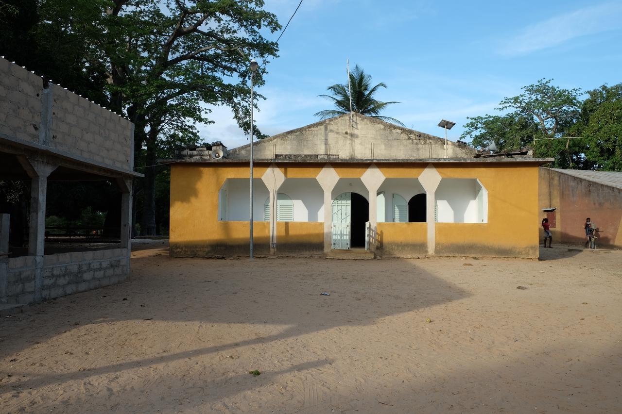 Centre Touristique Et Culturel Casamance Guest House Diakene Ouolof ภายนอก รูปภาพ