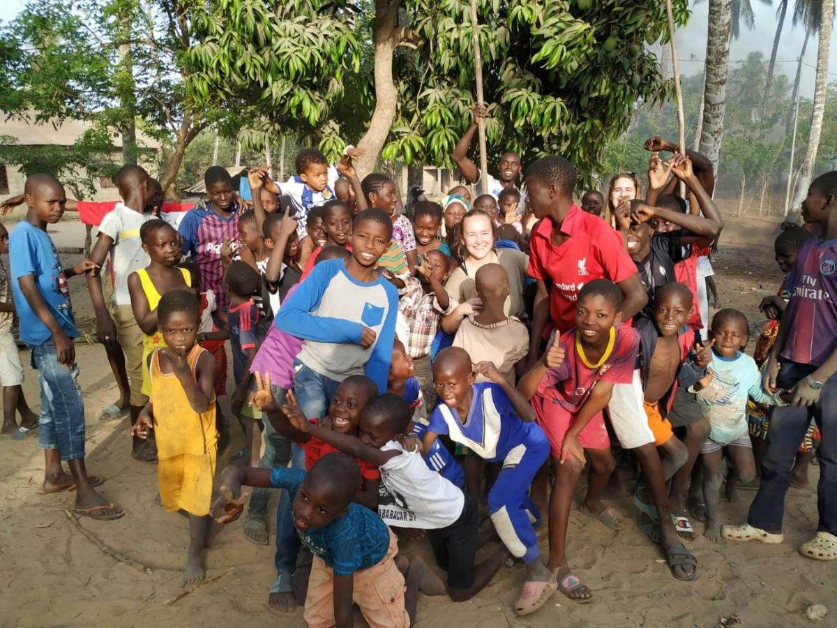 Centre Touristique Et Culturel Casamance Guest House Diakene Ouolof ภายนอก รูปภาพ