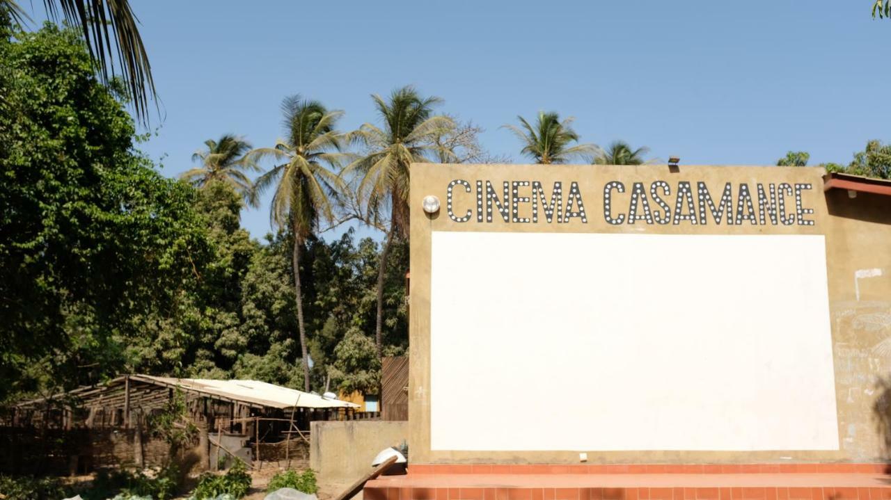 Centre Touristique Et Culturel Casamance Guest House Diakene Ouolof ภายนอก รูปภาพ