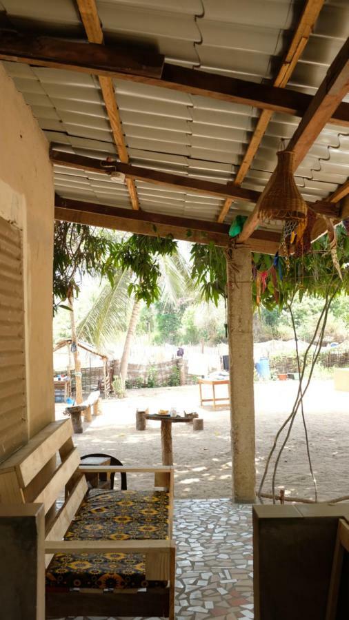Centre Touristique Et Culturel Casamance Guest House Diakene Ouolof ภายนอก รูปภาพ