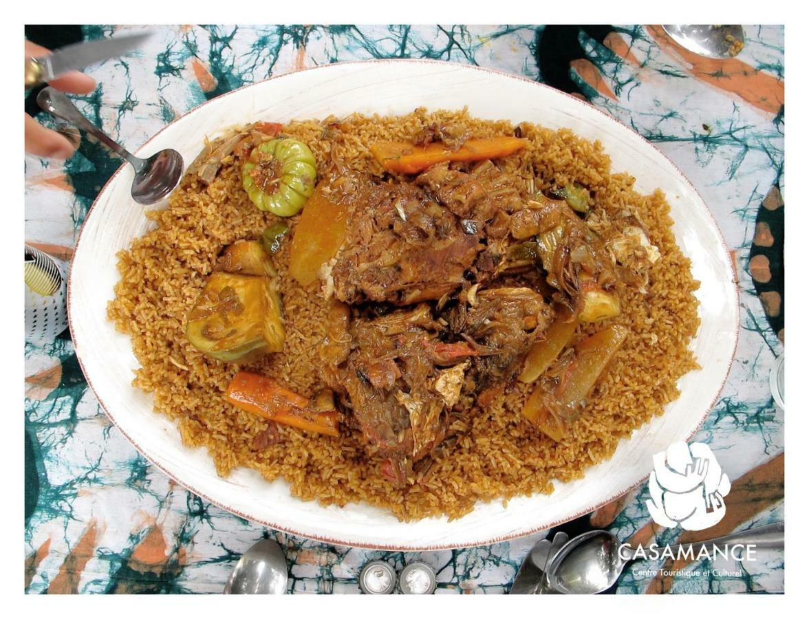 Centre Touristique Et Culturel Casamance Guest House Diakene Ouolof ภายนอก รูปภาพ